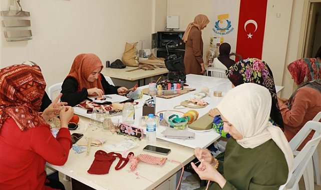 Haliliye Belediyesi’nin kadınlara yönelik kursları devam ediyor