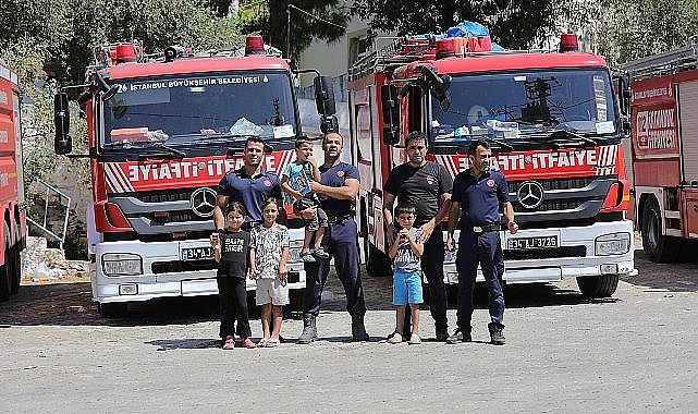 İstanbul Büyükşehir Belediyesi Ekipleri İzmir'de