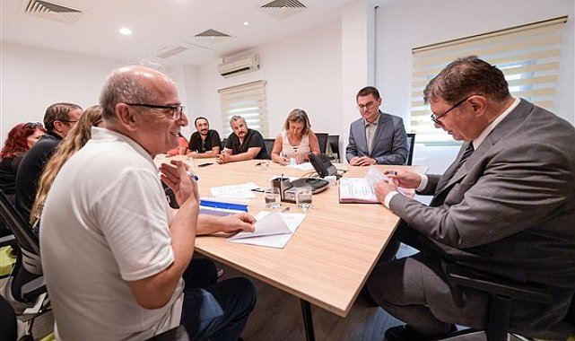 İzmir Büyükşehir memurlarının toplu iş sözleşmesi süreci tamamlandı