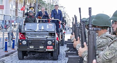 İzmir'de 30 Ağustos Zafer Bayramı kutlamaları başladı