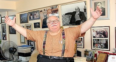 Karşıyaka 'İzmir Baba'yı anıyor