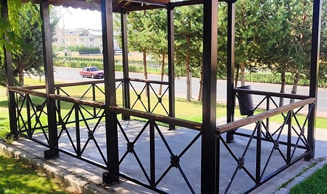 Kayseri Büyükşehir Belediyesinden park, bahçe ve mesire alanlarında bakım çalışması