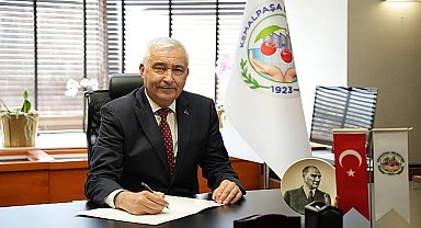 Kemalpaşa Belediye Başkanı Mehmet Türkmen orman yangınları nedeniyle uyarı mesajı paylaştı.