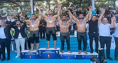 Kemer Belediye pehlivanı 3'üncü oldu