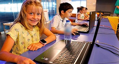 Kocaeli Bilim Merkezi'nde bilim dolu bir yaz