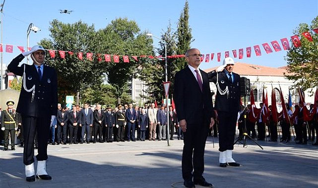 Malatya'da 30 Ağustos Zafer Bayramı törenlerle kutlandı.