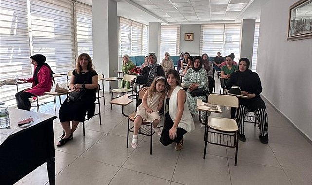Mamak Belediyesinden okul öncesi ebeveyn eğitimi