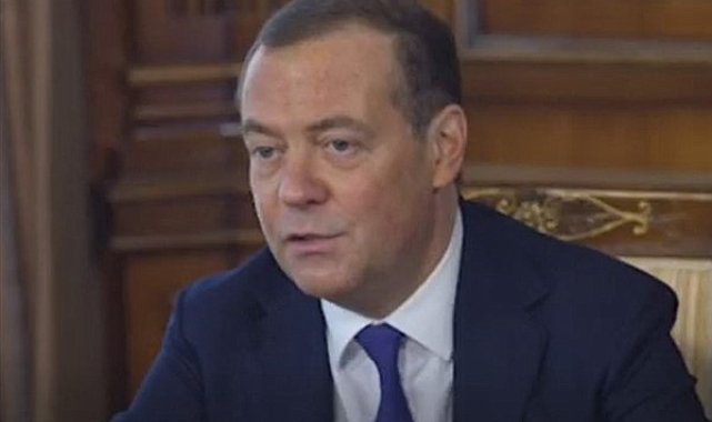 Medvedev: Kiev yenilgiye uğratılmadan barış görüşmeleri yapılmayacak