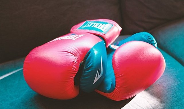 Milli boksör Çakıroğlu, Paris 2024’te finale yükseldi
