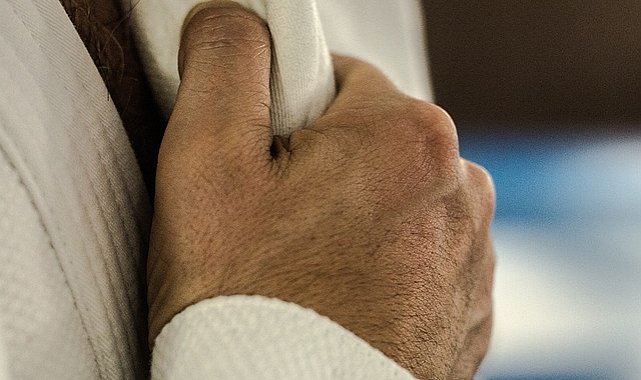 Milli judocu Tataroğlu, son 16 turuna yükseldi
