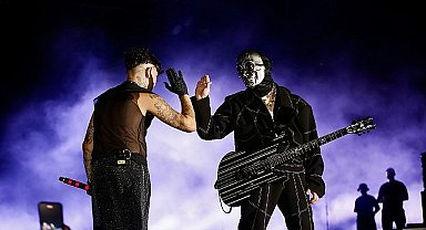 Motive, İstanbul Festivali sahnesinde unutulmaz bir konsere imza attı!