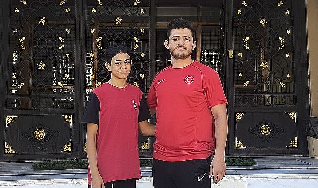 Nevşehir Belediyesi sporcusu Liva Nur Çelik, Ürdün'de düzenlenecek olan U17 Kadınlar Güreş Dünya Şampiyonası'nda ay yıldızlı forma ile ülkemizi temsil edecek