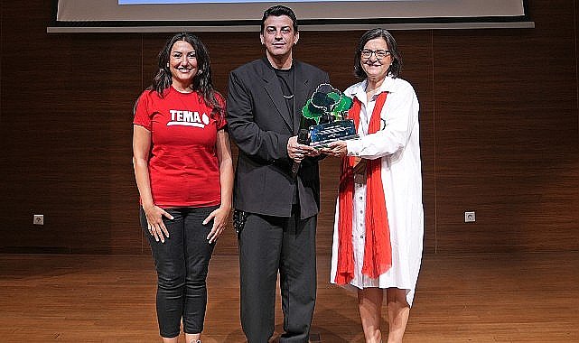 Norm Ender TEMA Vakfı gönüllüleriyle bir araya geldi: