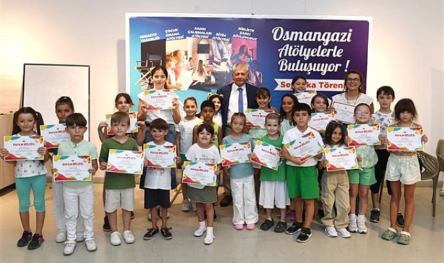 Osmangazi Çocuk Drama Atölyesi öğrencileri sertifikalarını aldı