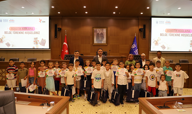 Robotik Kodlama ve Yazılım Atölyesi'nde sertifika töreni yapıldı