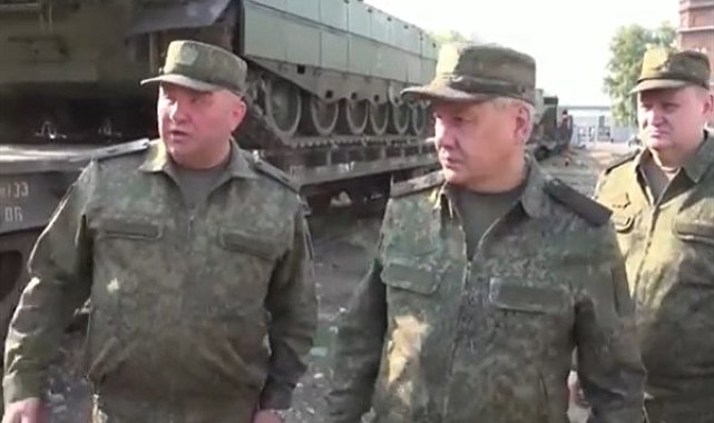 Rusya Güvenlik Konseyi Sekreteri Sergei Shoigu Tahran'a geldi