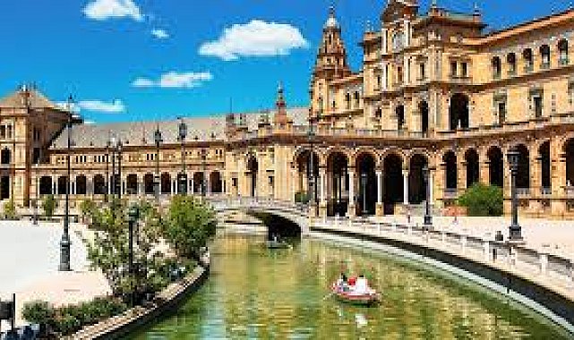 Sevilla Belediyesi kaçak turist apartmanlarının suyunu kesebilecek