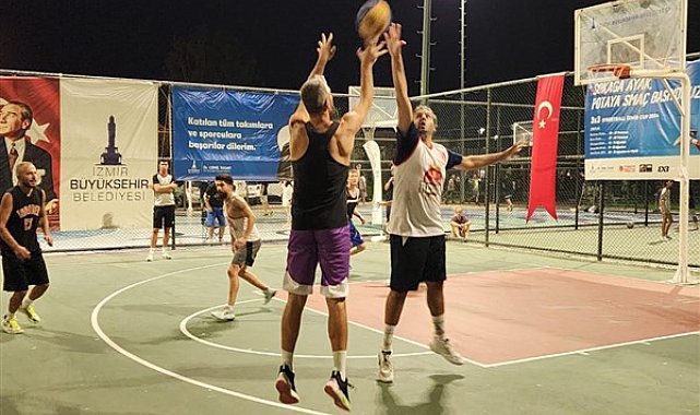 Sokak basketbolunda finale az kaldı