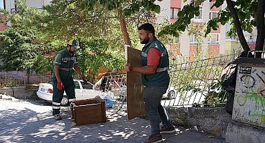 Temiz Sokak sloganıyla 51 mahalle yıkanıyor