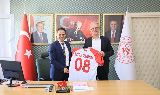 THF Başkanı Kılıç, Rize ve Artvin’de hentbol için görüşmelerde bulundu