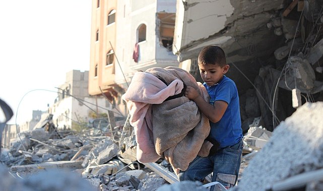Tunç: İsrail'in Gazze'de 100 Filistinlinin hayatını kaybettiği kalleş saldırıyı kınıyorum