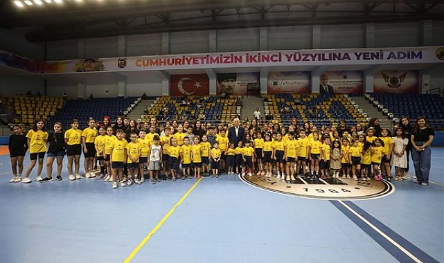 Yenimahalleli çocuklar yaz okulunu tamamladı