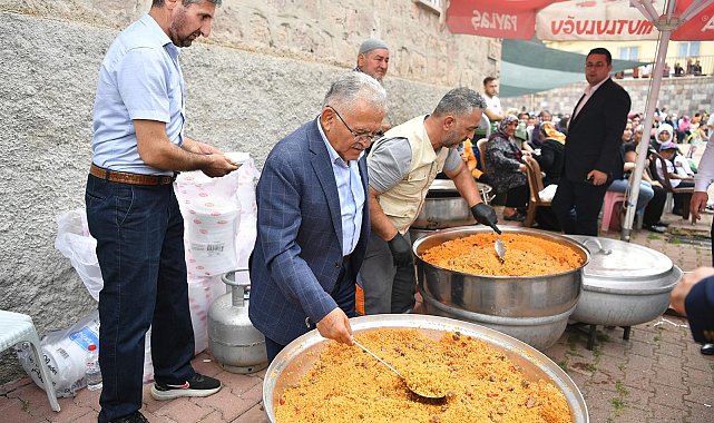 Akar ve Büyükkılıç, Geleneksel Pilav Şenliği Buluşması'na katıldı