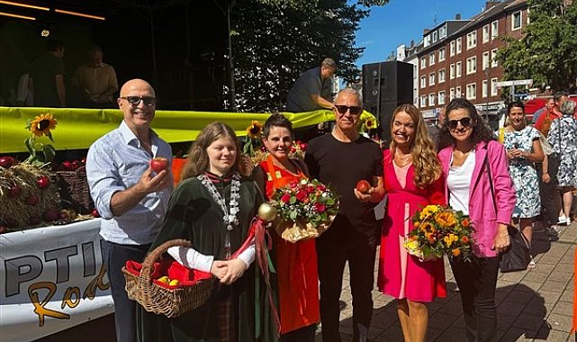 Alanya Belediye Başkanı Özçelik, Gladbeck Elma Festivali'ne katıldı