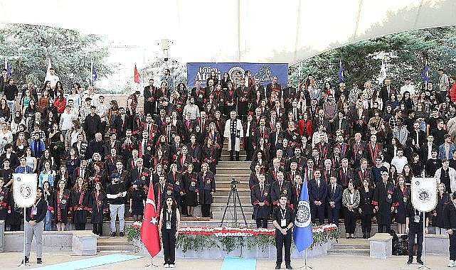Ankara Üniversitesi bilim ateşini yaktı