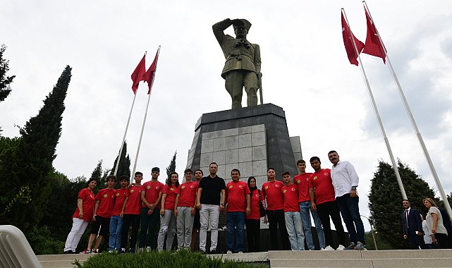 Atatürkçü Düşünce Derneği üyeleri Belkahve’de buluştu