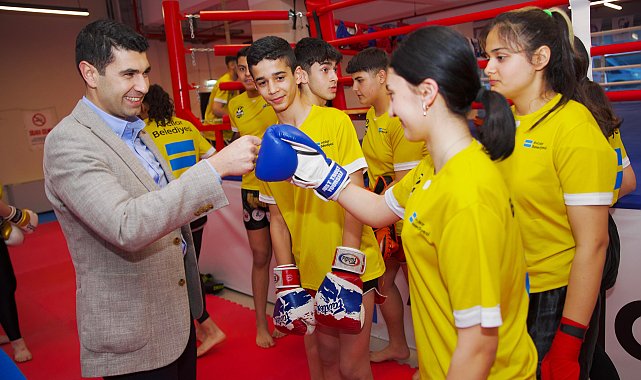 Avcılar'da çocuklar yaz dönemini sporla kapattı