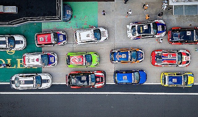 AVIS Türkiye Pist Şampiyonası'nda Büyük Çekişme