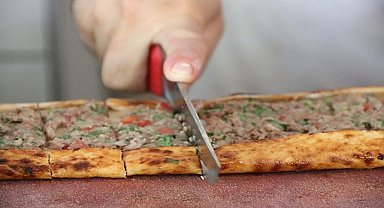 Aydın Büyükşehir Belediyesi, Aydın'ın geleneksel lezzetlerinden olan ve ismini tüm dünyada duyuran “Yenipazar Pidesi