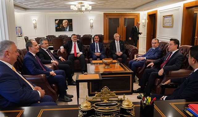 Babacan, Yeniden Refah Partisi Genel Başkanı Erbakan’ı ziyaret etti