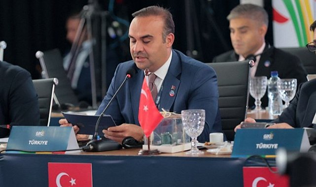 Bakan Kacır: Türkiye, dijital açıdan kapsayıcı bir toplum oluşturma hedefine sahiptir