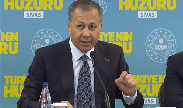 Bakan Yerlikaya, Sivas’ta Türkiye’nin Huzuru Toplantısı’na katıldı