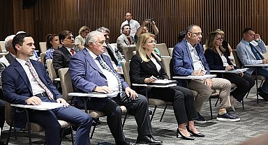 Bakırköy Belediye Başkanı muhtarlarla buluştu.