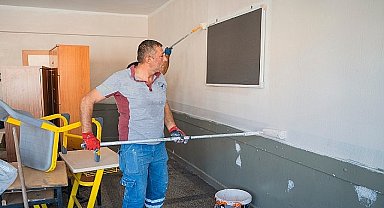 Balçova Belediyesi'nden okullarda temizlik ve bakım hamlesi