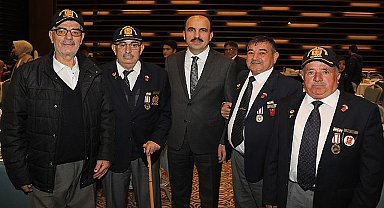 Başkan Altay: “Gazilerimiz Vatan ve Bayrak Sevgisinin Yaşayan Sembolleridir