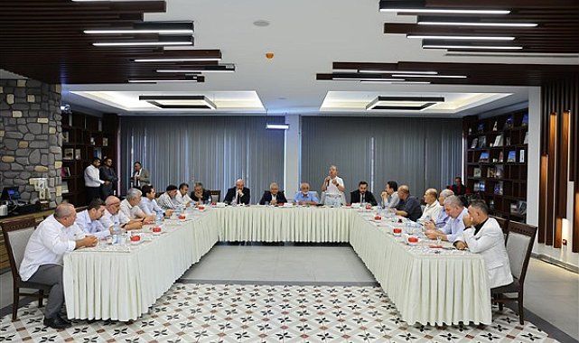 Başkan Büyükkılıç, sivil toplum kuruluşları temsilcileri ile bir araya geldi