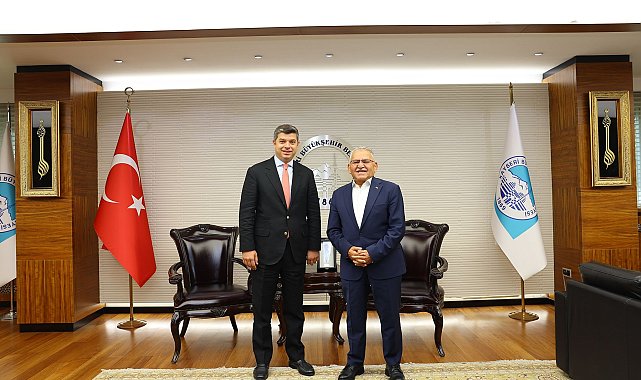Başkan Büyükkılıç, SOCAR yetkililerini ağırladı