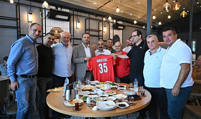 Başkan Eşki: Yunus Emre, Evka-4 ve Yeşilçam’da halı saha projeleri hızla hayata geçecek