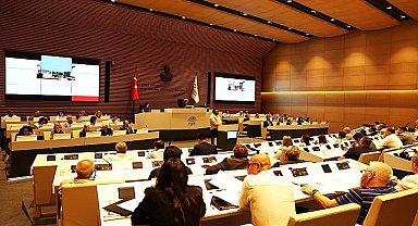 Başkan Şadi Özdemir 2 aylık çalışmaları Meclis'te anlattı 