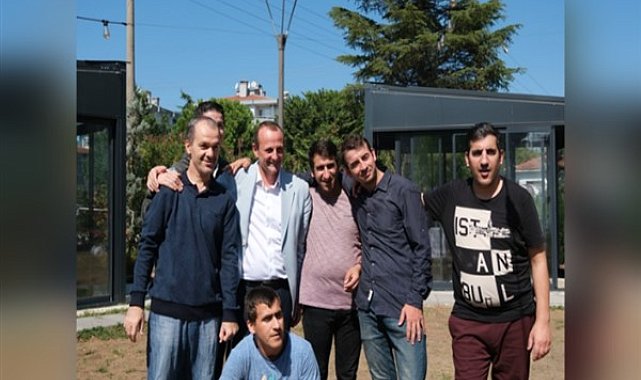 Başkan Yele, zihinsel engelli bireylerle bir araya geldi