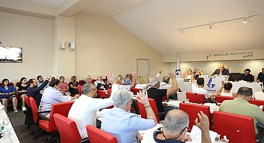 Bu Yıl Çanta ve Kırtasiye Malzemesi Güzelbahçe Belediyesi'nden