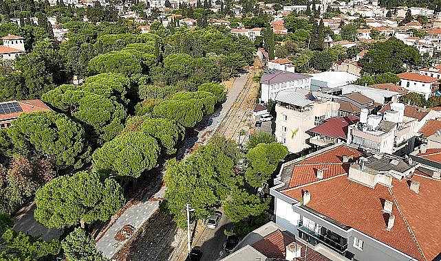 Buca'da eski tren yolu hattı “tarih