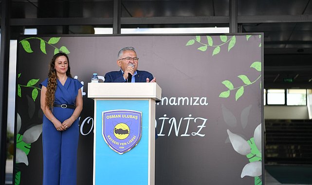 Büyükkılıç ve Akar, Osman Ulubaş Kayseri Fen Liseliler Mezunlar Buluşması'na katıldı