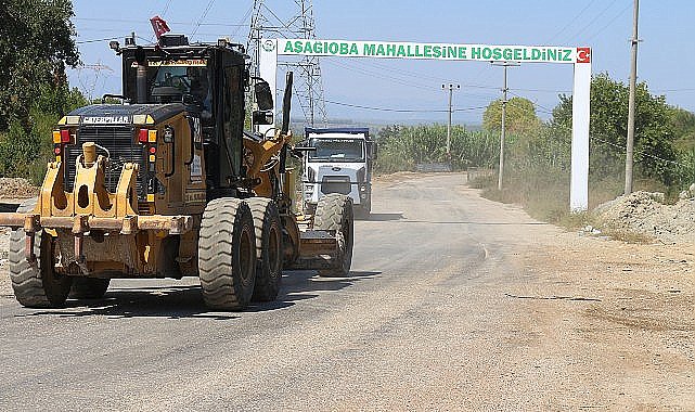 Büyükşehir'den Serik Aşağıoba Mahallesi'nde asfalt çalışması