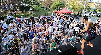 Cumhuriyet Otobüsü Bayrampaşa'da