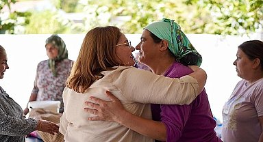 Didim Belediye Başkanı Hatice Gençay, Didim Belediyesi tarafından Batıköy Mahallesi'nde sürdürülen çalışmaları yerinde inceledi.